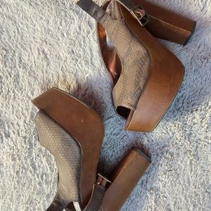 Vintage snakeskin, chunky heel